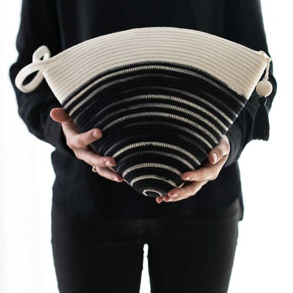 MIA MELANGE Black IKAT Cotton Clutch Purse - Picture 8 of 15